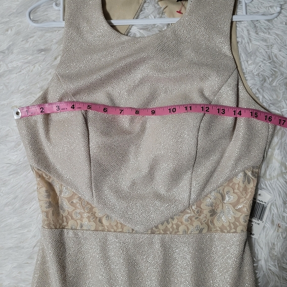 NWT Occasion backless dress size XS Taupe color - Picture 5 of 10
